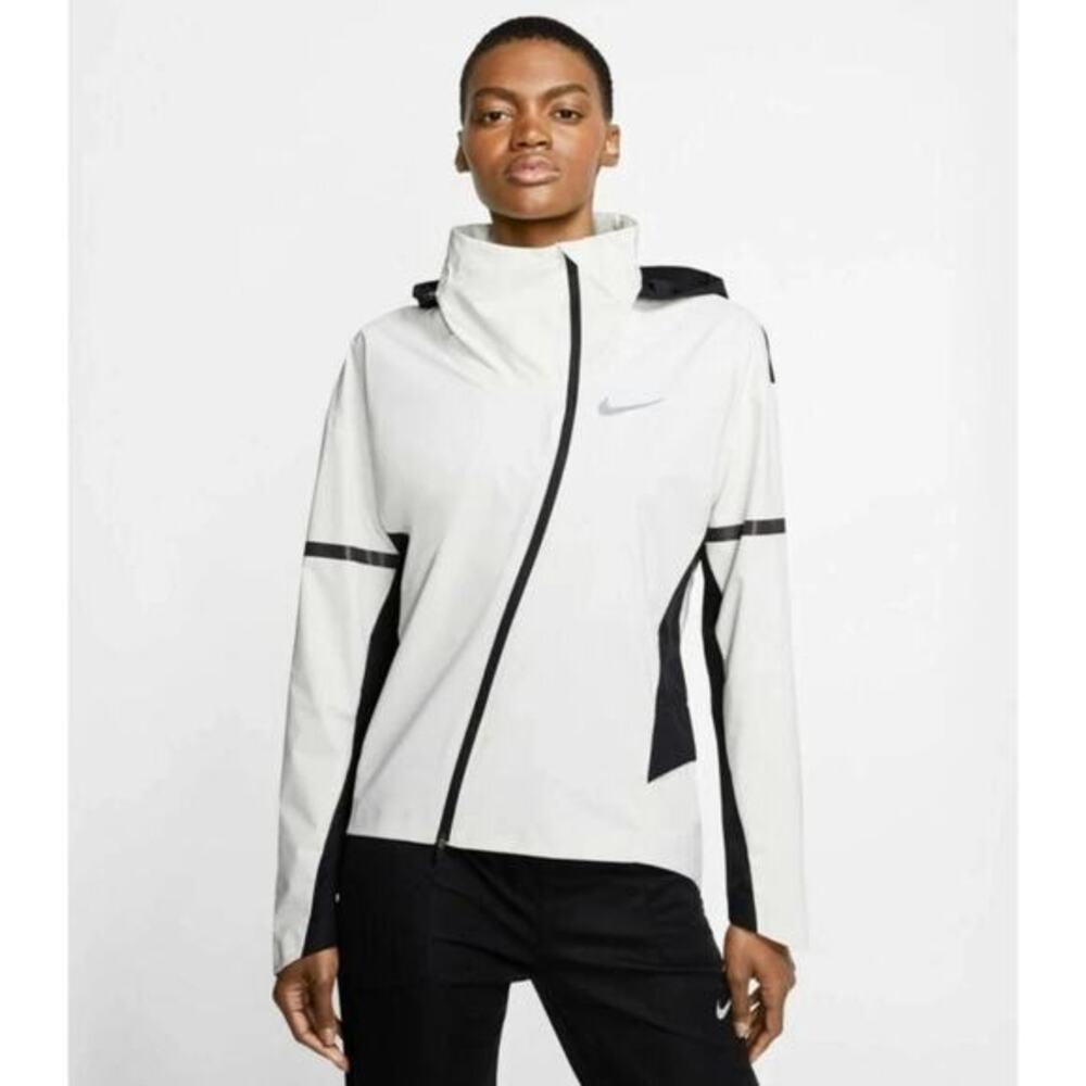 Nike Zonal Aeroshield Running Jacket Womens size extra small